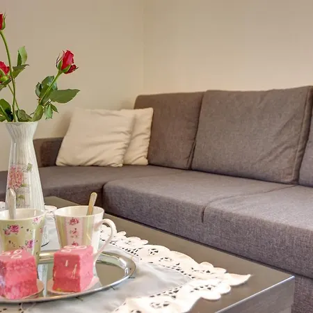 דירה Apartman Delicia