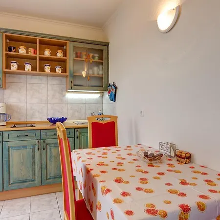 דירה Apartman Delicia