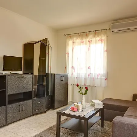 דירה Apartman Delicia