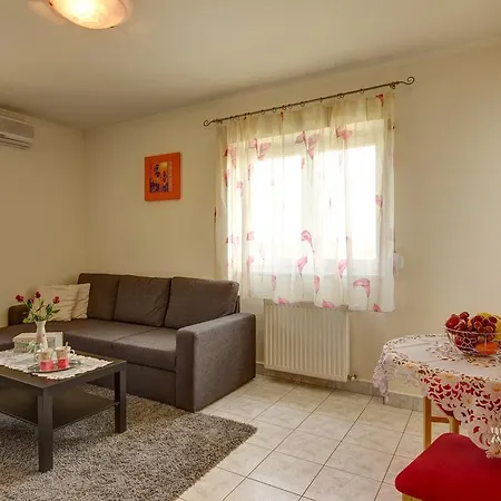 דירה Apartman Delicia *